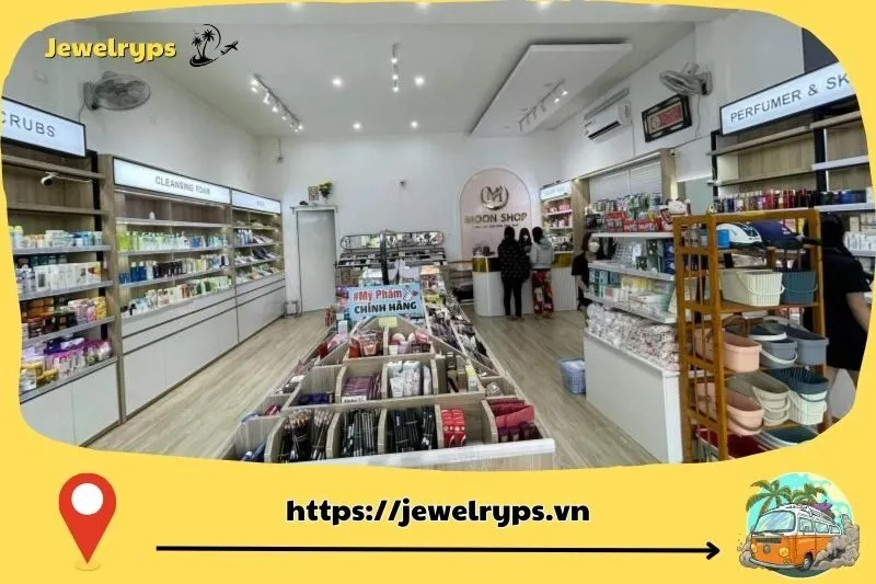 Moon Shop