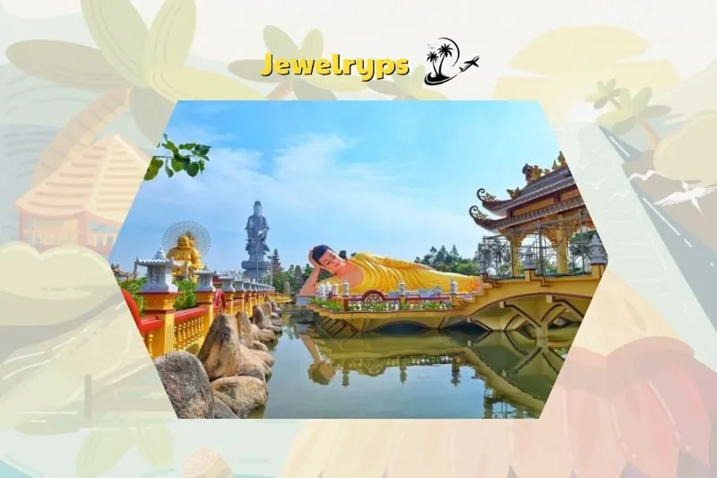 Kinh nghiệm tham quan Chùa Vạn Phước